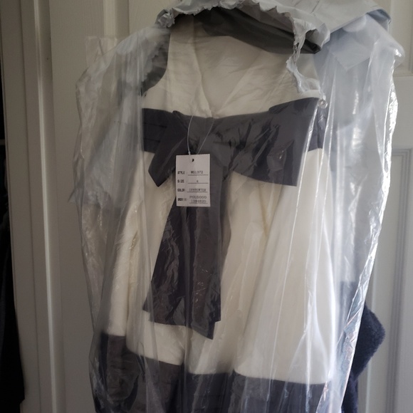 David's Bridal flower girl dress - Picture 5 of 7